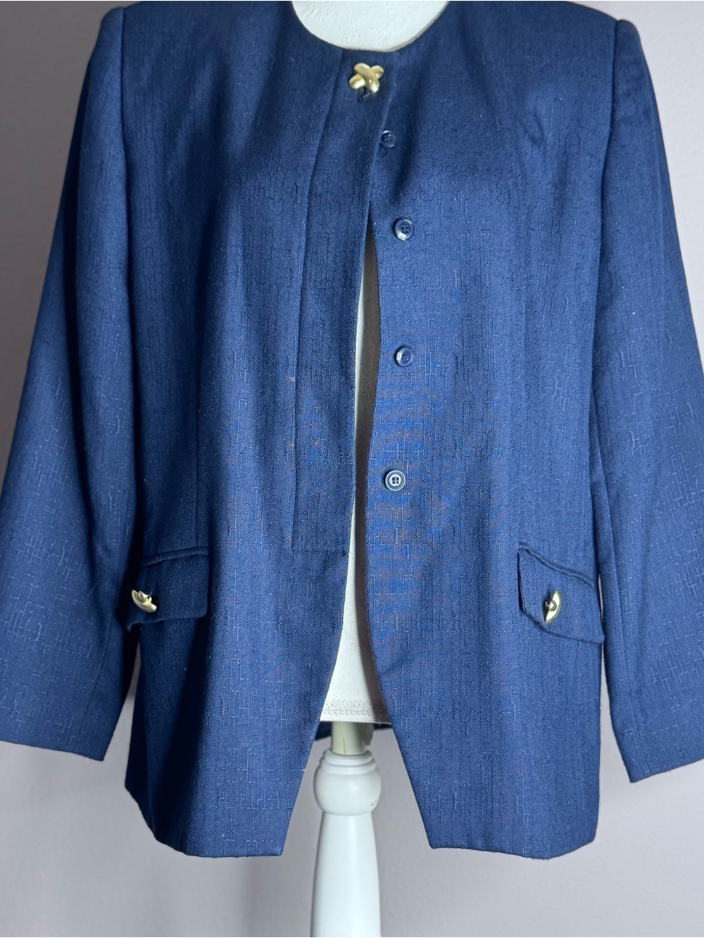 Vintage Worthington Navy Blue Collarless Blazer with Gold Accents Buttons Sz 16P